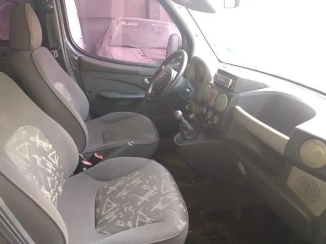 Fiat Doblo 11 para retirada de peças