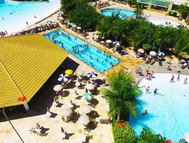 Nas Águas do L'acqua di Roma  em Caldas  Novas