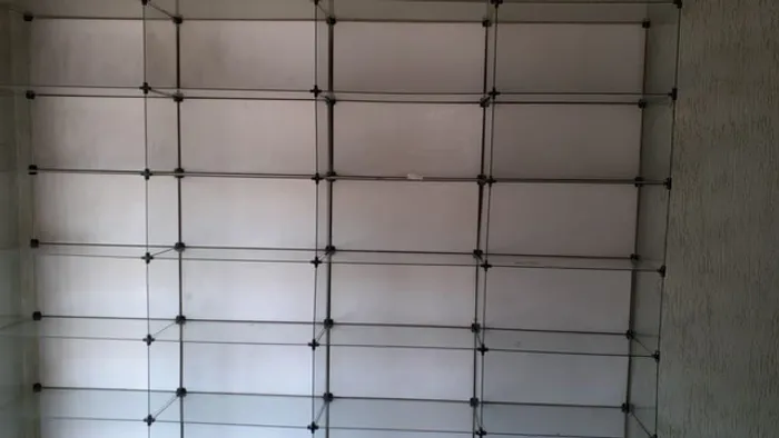 Montagem e desmontagem de modulados - vidros, aramados.