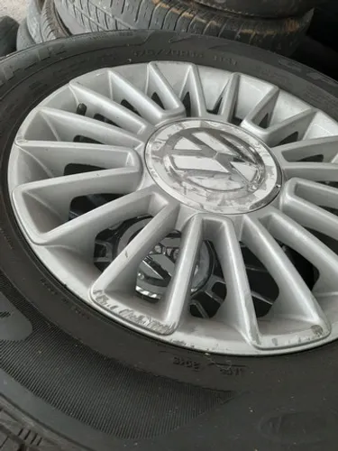Roda aro 14 VW Up Original Prata 4x100 gol 