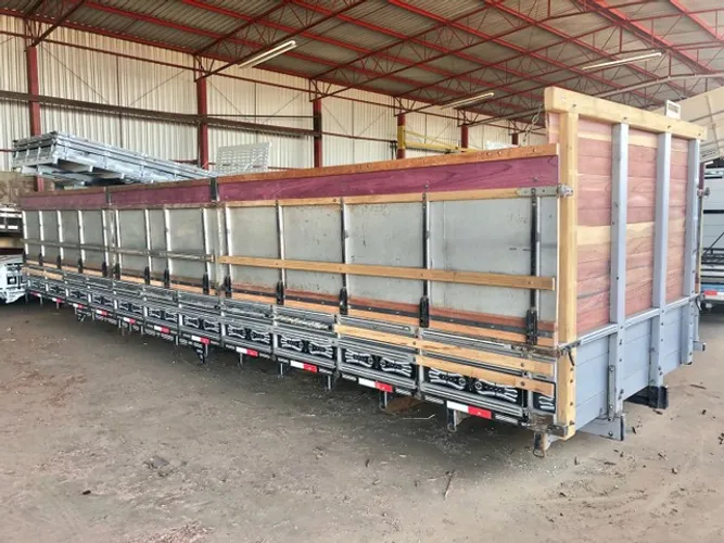 CARROCERIA MADEIRA GRANELEIRO 8,50