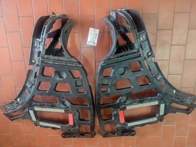 Guia Parachoque Traseiro Porsche Cayenne 2010 2011 2012 2013 2014