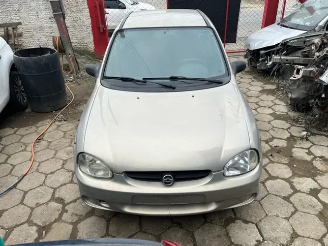 Sucata Corsa classic 2005 1.0 ( vendo peças )