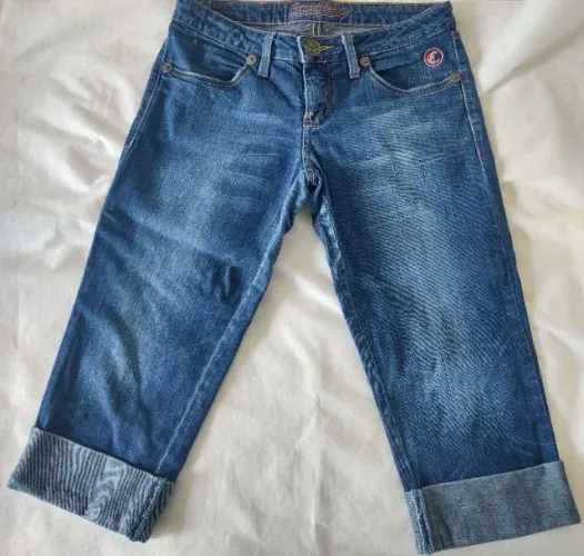 Calça capri jeans - Marca Cavalera