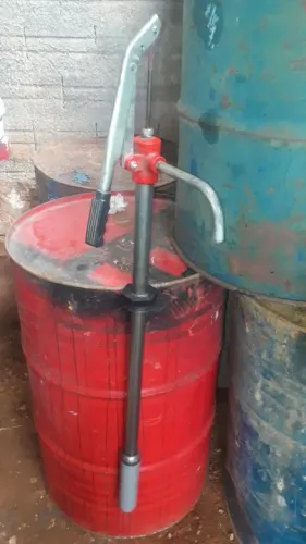 Bomba puxa óleo 