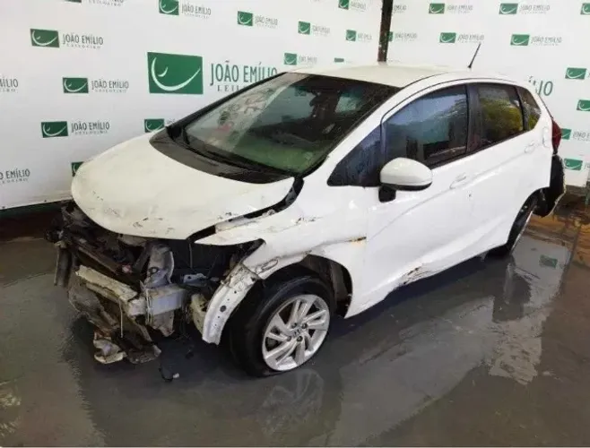 Honda Fit 1.5 Automático ( Venda de Peças )