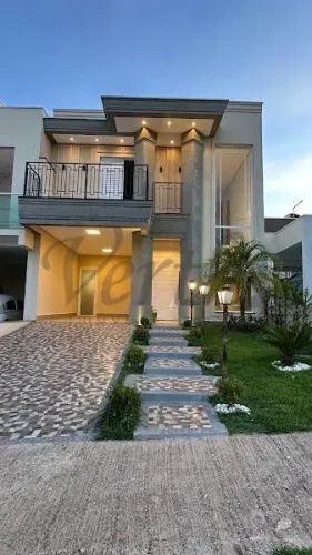 Casa à Venda no Condomínio Vista Verde