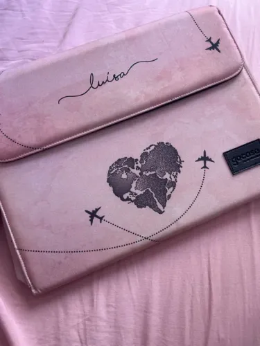 Capa notebook Gocase rosa