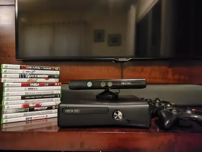 XBOX 360 EM PERFEITO ESTADO
