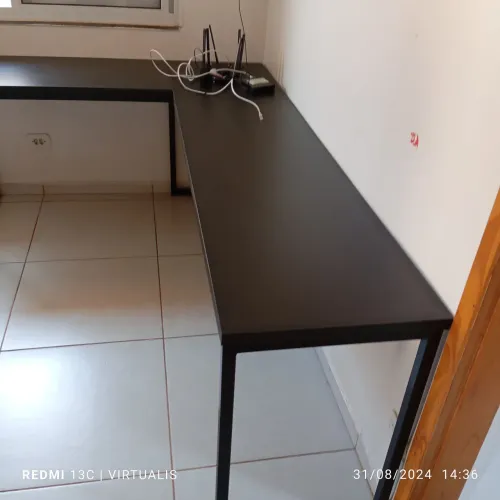 Mesa em L