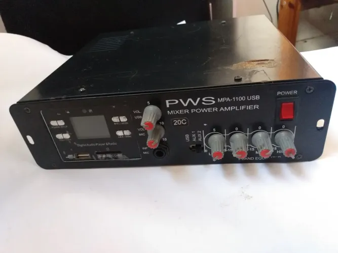 Amplificador Potencia Pws Mpa 1100 Usb usado funcionado. Display digital não ascende.