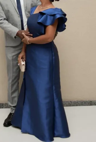 Vestido azul para mãe da noiva, madrinha madrinha, formatura etc..
