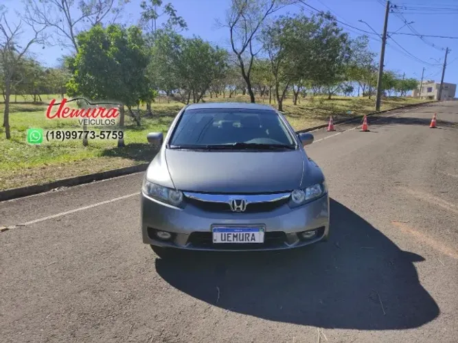 Honda/ Civic Sedan LXS 1.8 - 2009/2010 - Cinza Flex