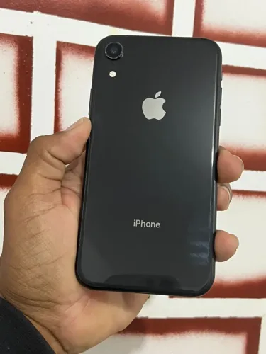 iPhone XR 128 gb preto