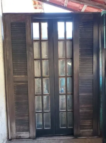 PORTA de MADEIRA