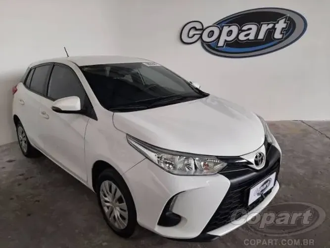 SUCATA TOYOTA YARIS 2023