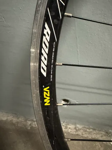 RODAS VZAN SPIN BIKE