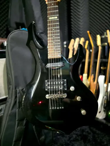 ltd f-10 /ñ Gibson epiphone fender prs esp ibanez Jackson charvel Squier tagima seizi vox