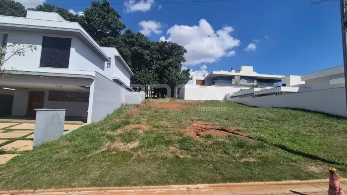 Terreno à venda no Condomínio Parque Faber Castell em São Carlos