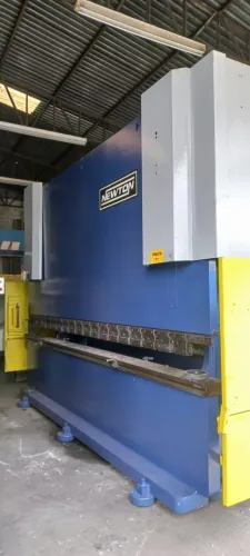 PRENSA DOBRADEIRA NEWTON PDH 20040 4000X200TONS