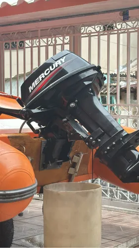 Bote Zefir Wind 300 + Motor Mercury Super (Kit 2022) Único Dono 