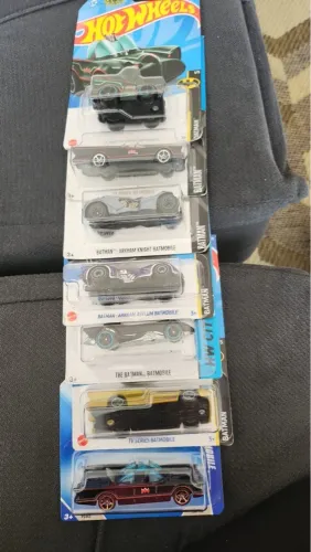 Hot Wheels Batmóveis, miniaturas especiais e premiums