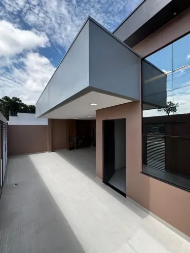 Casa no condomínio flor de lótus
