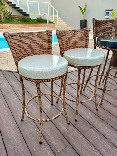 Banquetas de balçao em vime