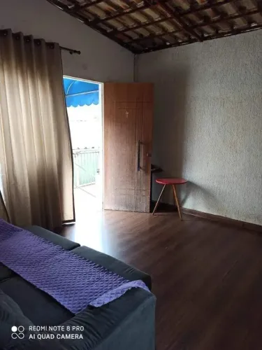 Casa à venda, 6 quartos, 3 vagas, Triângulo - Ponte Nova/MG