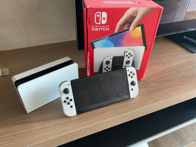 Nintendo Switch OLED com MicroSD 256gb