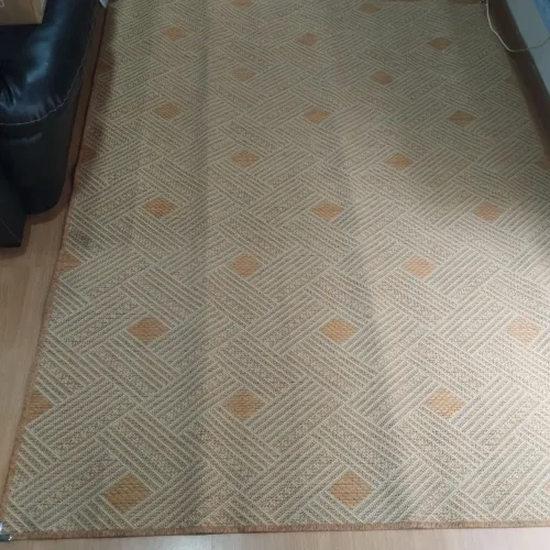 Tapete Decorativo Bege com Design Geométrico