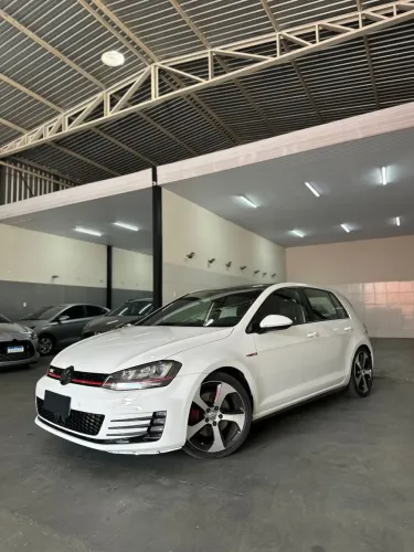 Volkswagen Golf GTI 2.0 TSI STG3 403whp