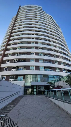 Condomínio Pontamares - Apto 2/4 com 1 suíte de 55 m², mobiliado, 1 vaga por 520.000