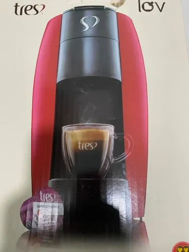 Cafeteira Nescafé Dolce Gusto
