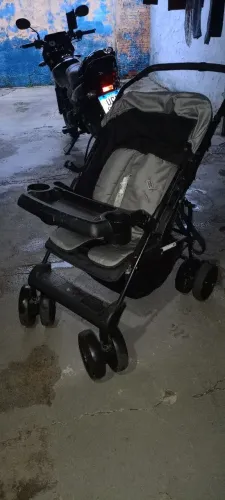 CARRINHO DE BEBE