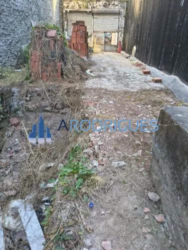 PONTO COMERCIAL em CANDEIAS - BA, CENTRO