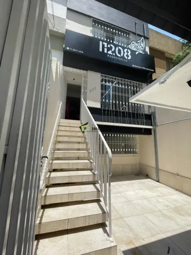 Sobrado Comercial - Santa Teresinha - 03 salas, 03 banheiros, 160 m² - Venda
