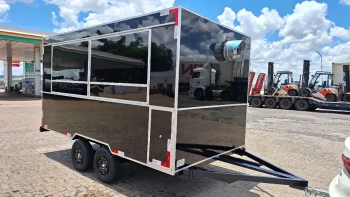Trailer food 4x2