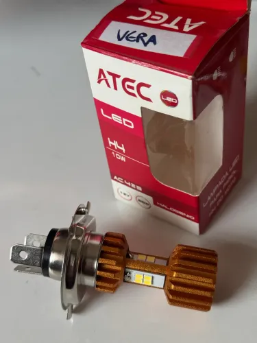 Lâmpada de Led H4 para motos