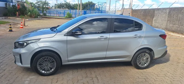Fiat Cronos Drive 1.0 6V 2026