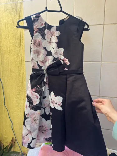 Vestidos tamanho 6