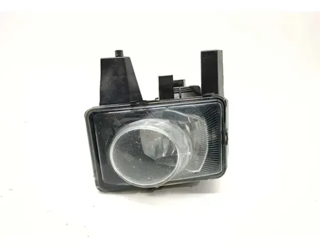 Farol Milha Auxiliar Direito Chevrolet Agile 2012 (detalhe) Branco