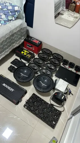 Peças de som pra hoje!! Vendo separado!