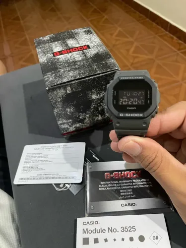 Relógio original Casio G Shock DW 5600bb