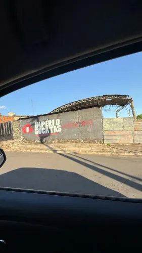 TERRENO 383M² COM CASA NOS FUNDOS + GARAGEM ALTA: MORE OU ADQUIRA UMA RENDA EXTRA AGORA ME