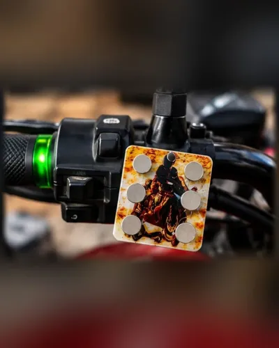 Suporte Magnético para Celular de Moto