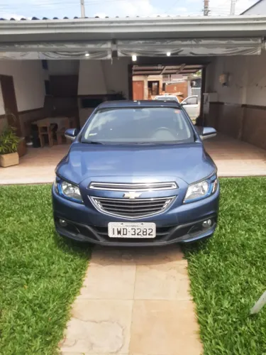 Chevrolet Onix Hatch LTZ 1.4 8V Flex Power Aut. 4P 2015