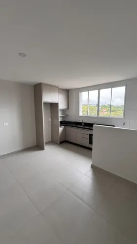 Excelente apartamento novo para locação na Zona 7