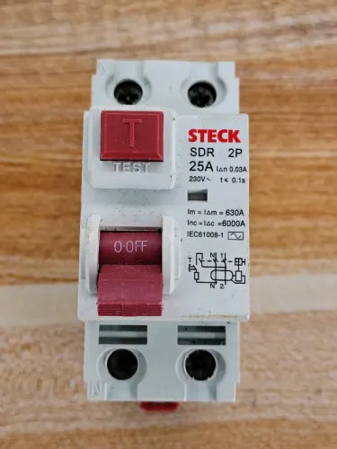 DR STECK 25A
