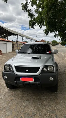 Mitsubishi L200 Outdoor GLS 2.5 4X4 CD TDI Diesel 2010